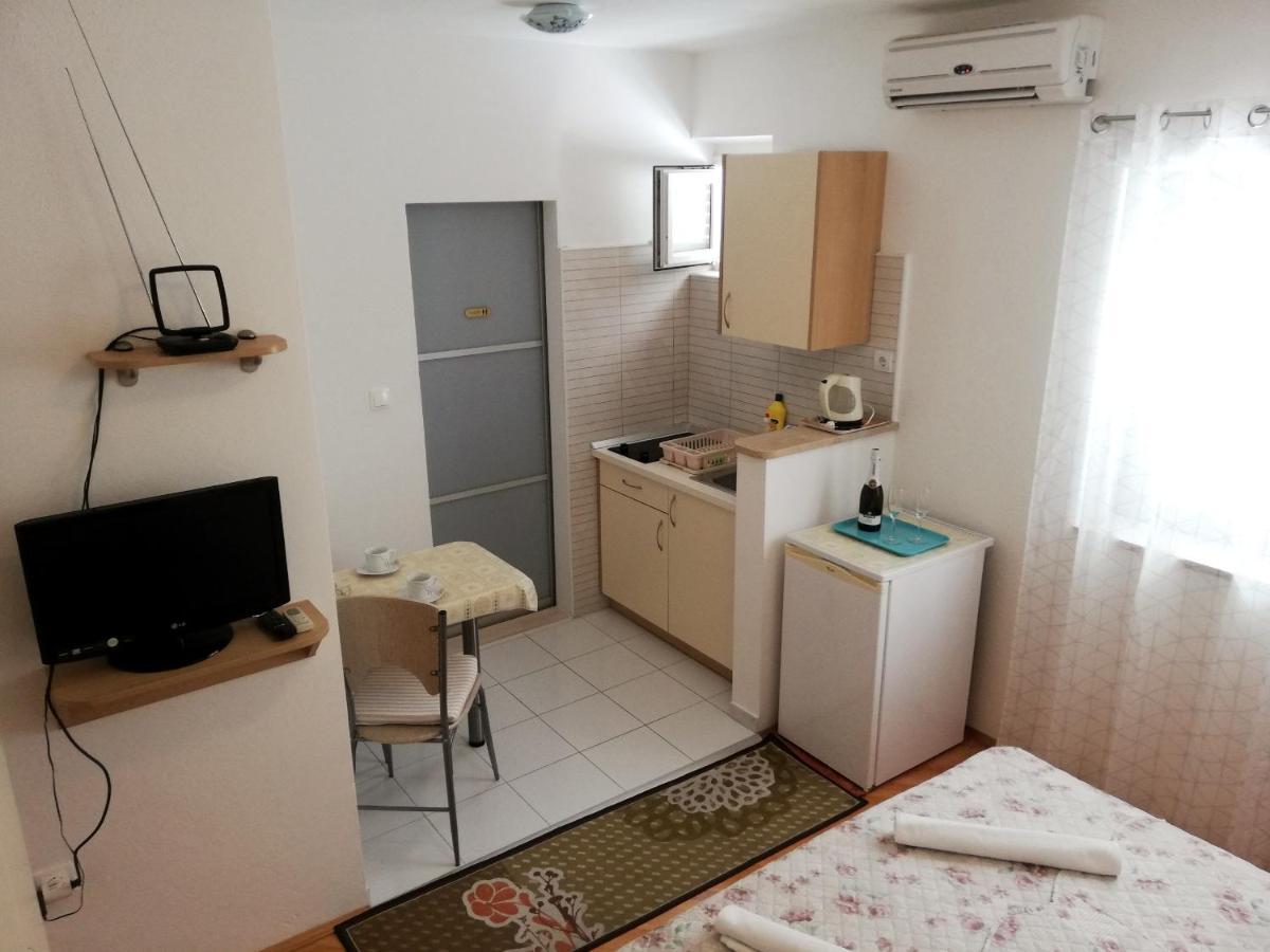 Apartments Aniko Saric Tučepi Exteriér fotografie